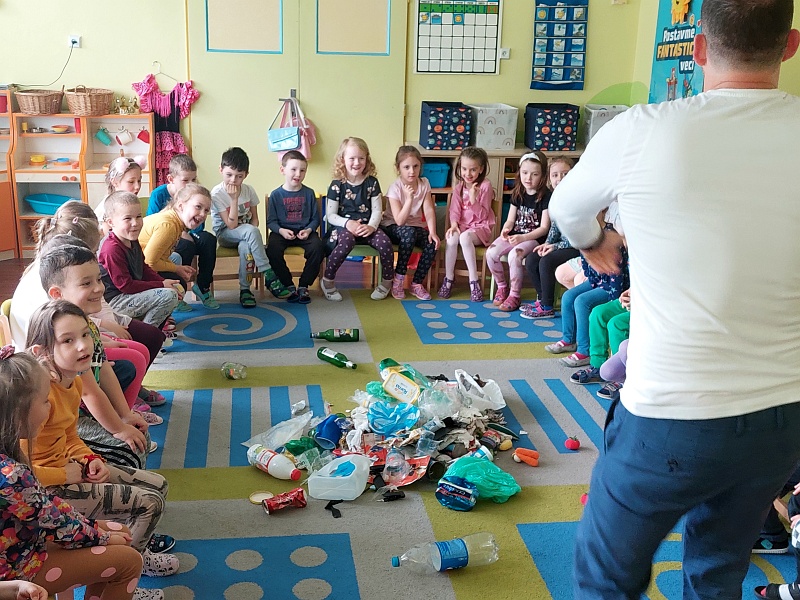 Ja odpad triedim. A �o ty?