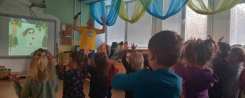 UJO �UBO A SNEHULIAK TOM��