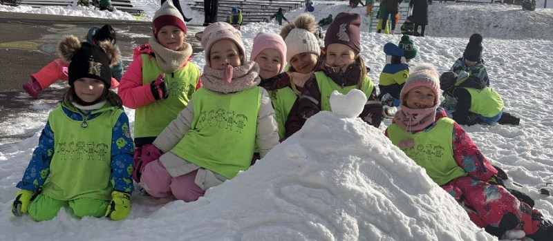 ROZPR�VKOV� ZIMA