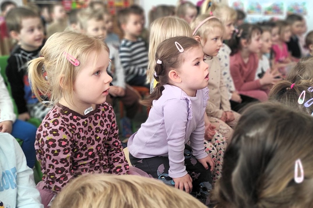 B�bkov� divadielko Palculienka